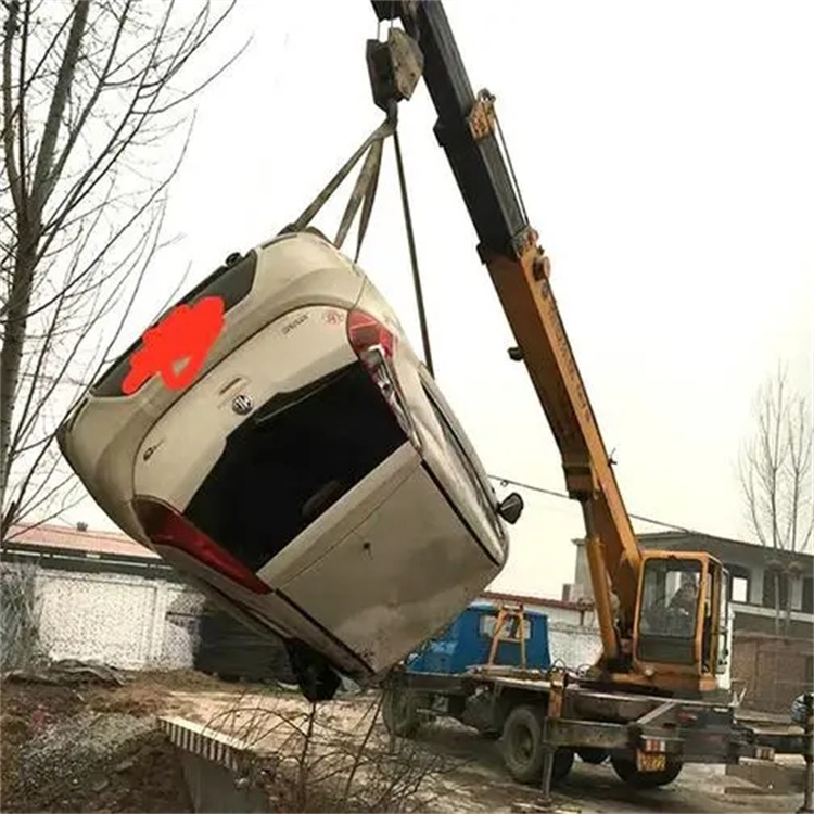 吉首吊车救援小汽车怎么吊